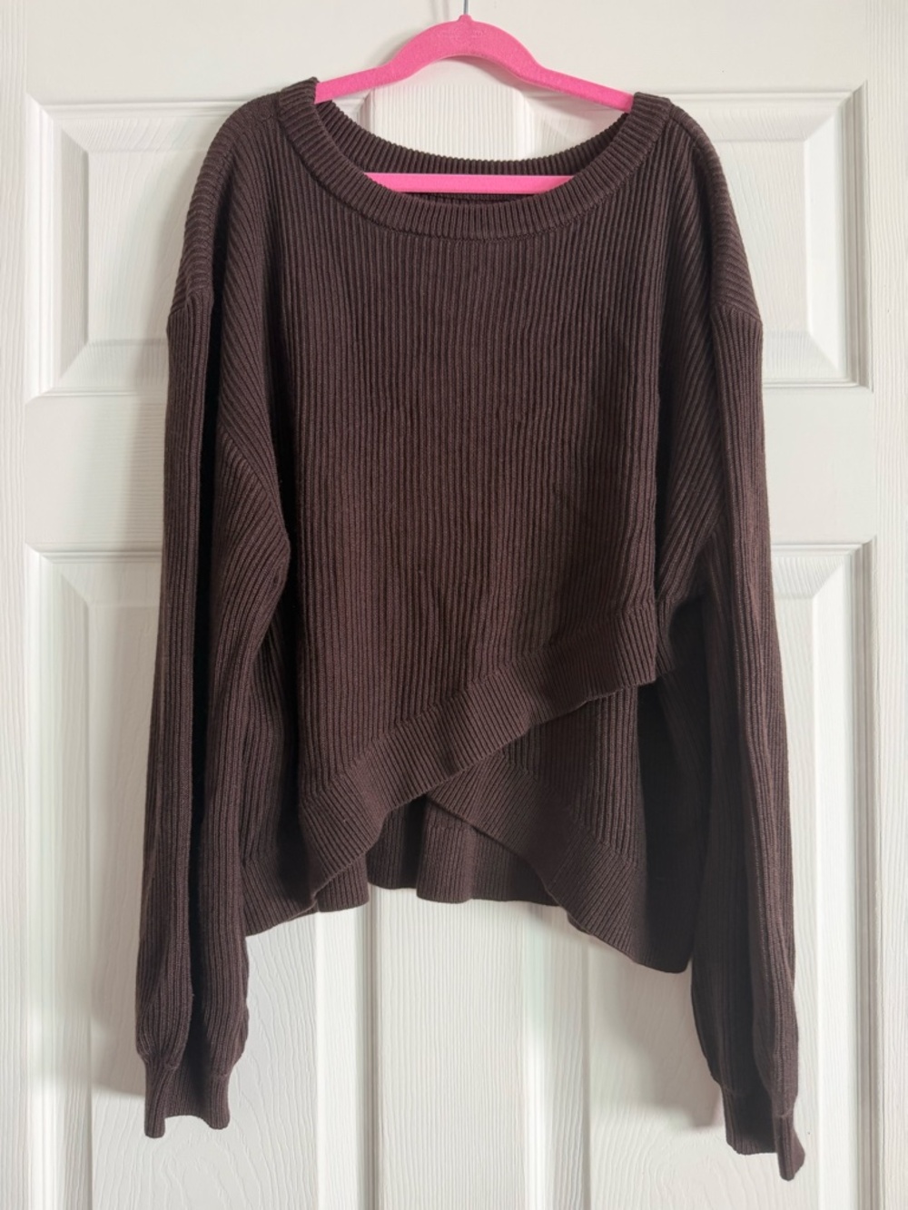 Lululemon Sweater in brown size 10